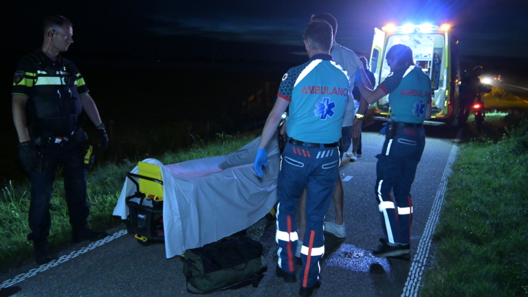 Man mag niet verder fietsen na frontale botsing op fietspad langs N203