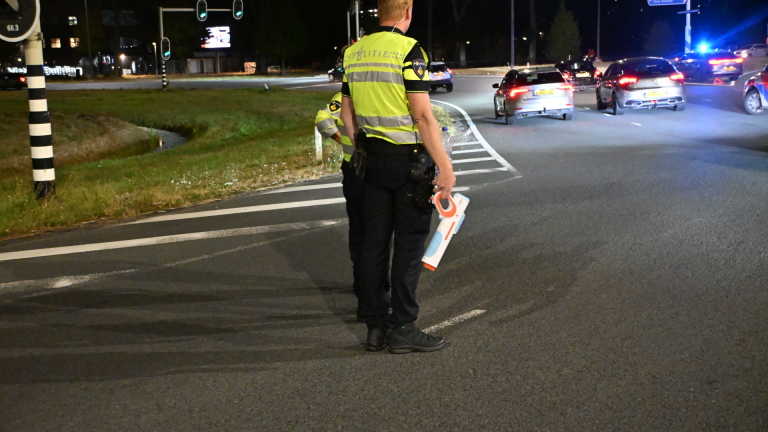 Politie grijpt in na ‘grap’ met waterpistool op Alkmaarse rotonde