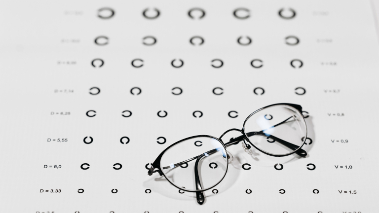 Hoe kun je beter zien zonder bril? [Advertorial]