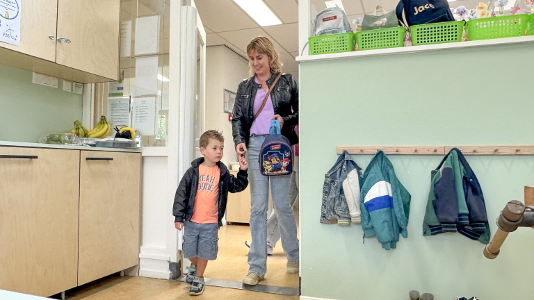 Bekende gezichten in nieuwe opvang: peuters beginnen aan avontuur in Grootschermer