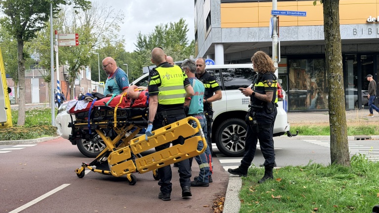 Man ernstig gewond na aanrijding op fietsoversteekplaats bij Park Rekerhout