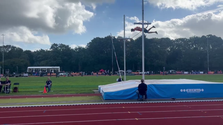 Van dominantie tot comebacks; vijf keer goud op NK Atletiek voor junioren