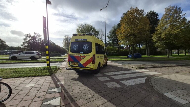 Fietsster raakt gewond bij aanrijding met bestelbus in Heerhugowaard