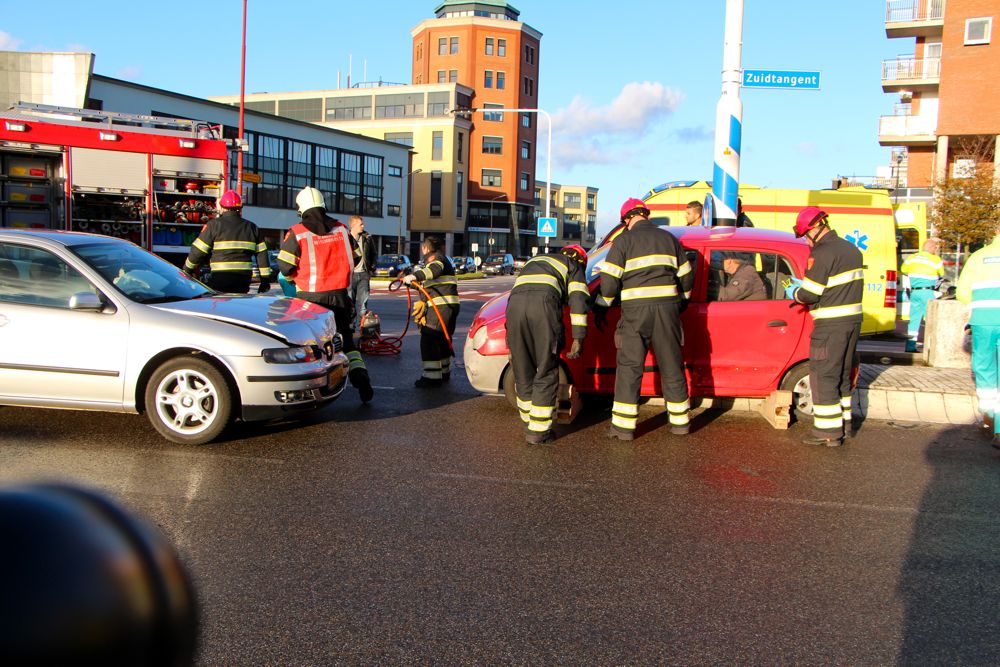 Gevalletje niet gezien: fietser aangereden op Westtangent (FOTO)