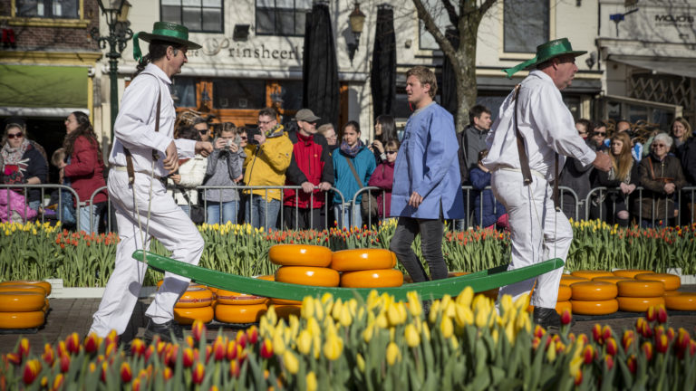 Freedom Flame opent 'tulpenkaasmarkt'