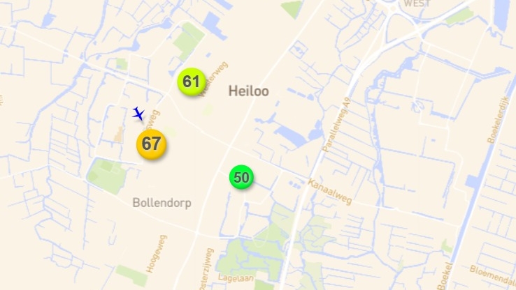 Kaart van Heiloo en omgeving met gekleurde markers 61, 67 en 50 en een blauwe kruis-marker