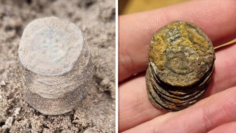 Twee afbeeldingen van stapels oude munten: links een stapel munten gedeeltelijk begraven in zand, en rechts wordt een stapel verroeste munten in een hand vastgehouden.