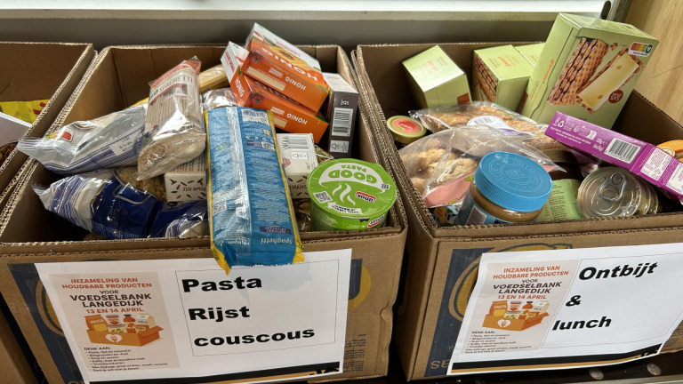 Jan Arentsz-leerlingen in de bres voor Voedselbank Langedijk: “Alles zelf geregeld”