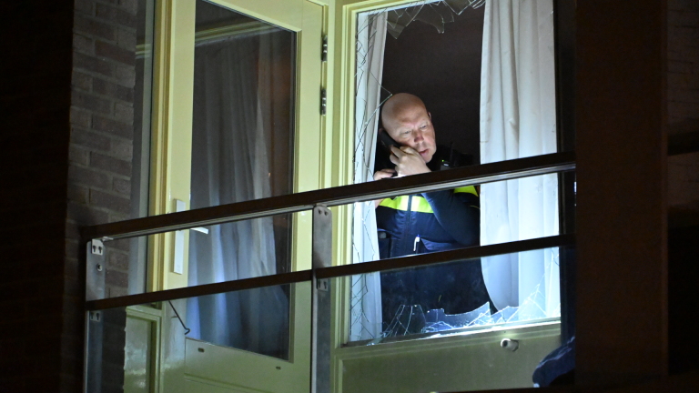 Nachtelijke explosie in flatwoning aan Venatorstraat in Alkmaar