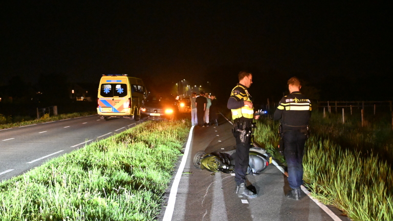 Botsing in het donker: gewonde bij aanrijding Akersloot