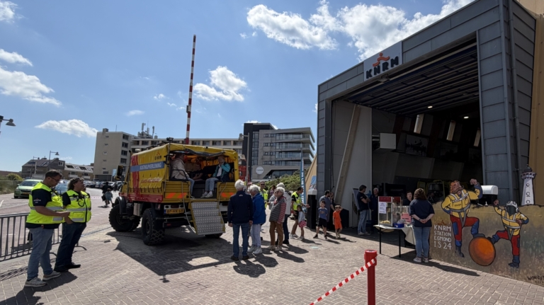 KNRM en Reddingsbrigade wonen samen in Egmond, maar doen niet hetzelfde: “We hebben wel hetzelfde do
