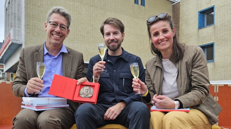 Geen wereldprijs, wél raak: vernieuwde Alkmaarse Laat valt in de prijzen