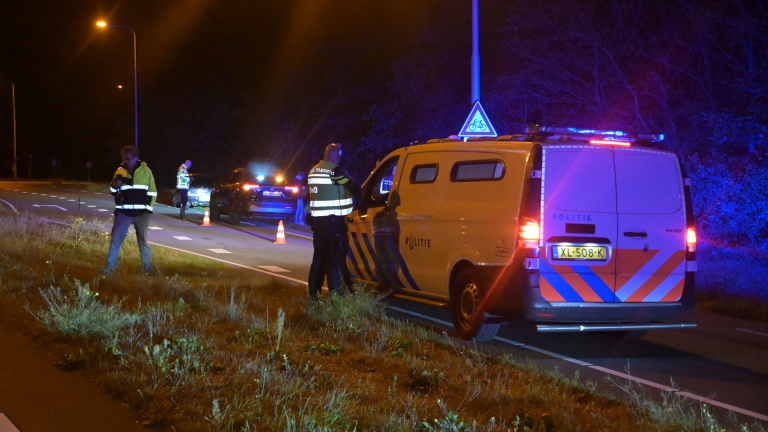 Brokkenpiloot aangehouden bij rokende auto in Egmond-Binnen