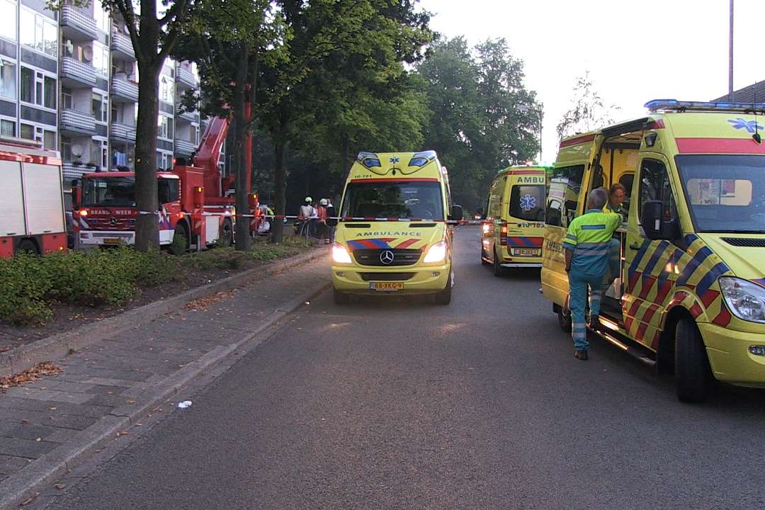 Pannetje zorgt voor ontruiming acht woningen Mesdaglaan (FOTO's)