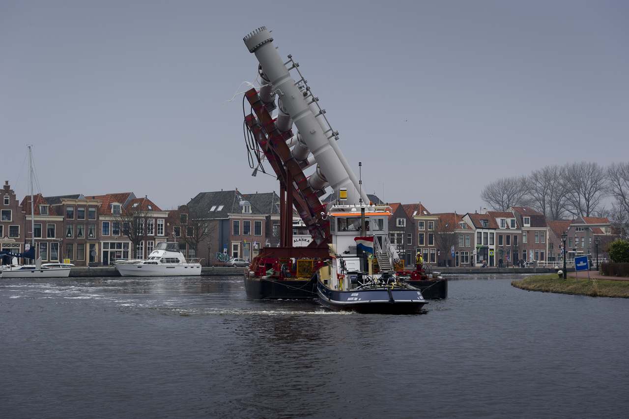 'Slugcatcher' zorgt voor oeh's en ah's langs Noordhollands Kanaal (FOTO's)