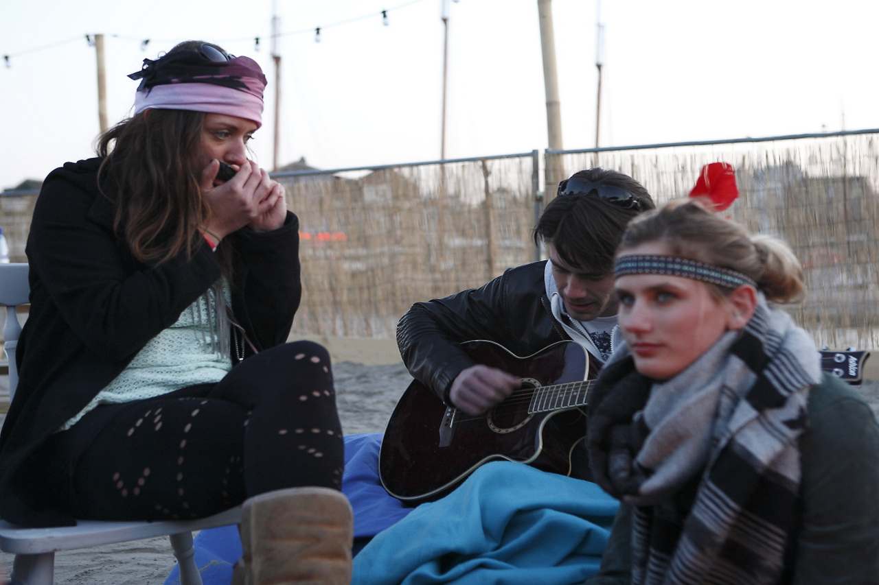 Stadsstrand De Kade officieel open (FOTO's)