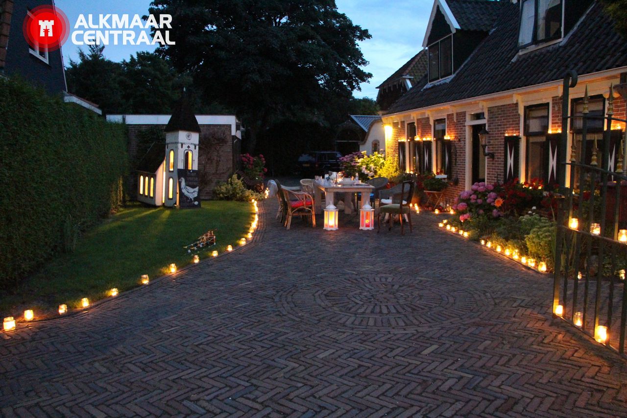 Lichtjesavond in Bergen sfeervol als altijd (FOTO's)