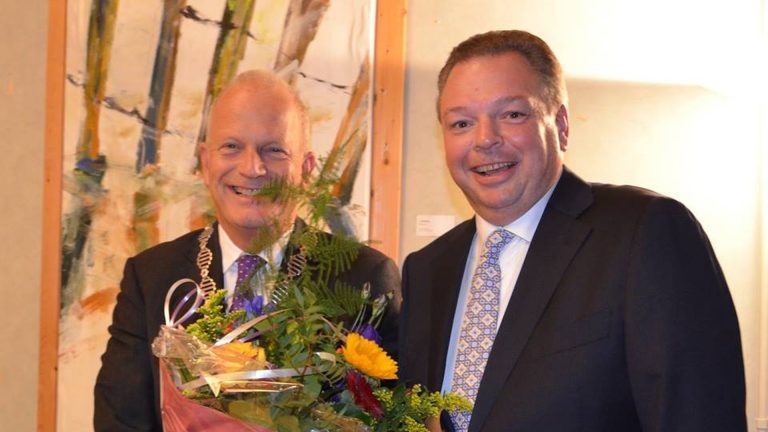 Wethouder Gerard Rep benoemd en beëdigd tijdens raadsvergadering