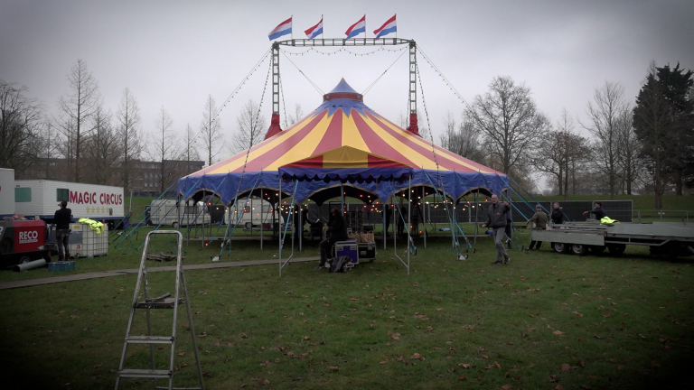 Wintercircus ontstaat in Heerhugowaard: Een droom wordt werkelijkheid voor directeur Willie Soeurt