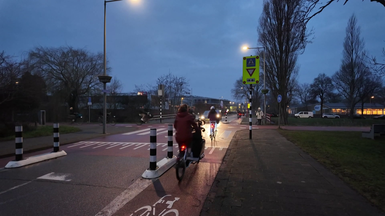 Kruising Drechterwaard-Rekerdijk nog steeds onveilig: politie wil extra maatregelen